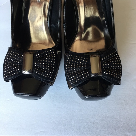 Pierre Dumas Slingback Heels /Studded Bow-5.5M - Picture 2 of 8